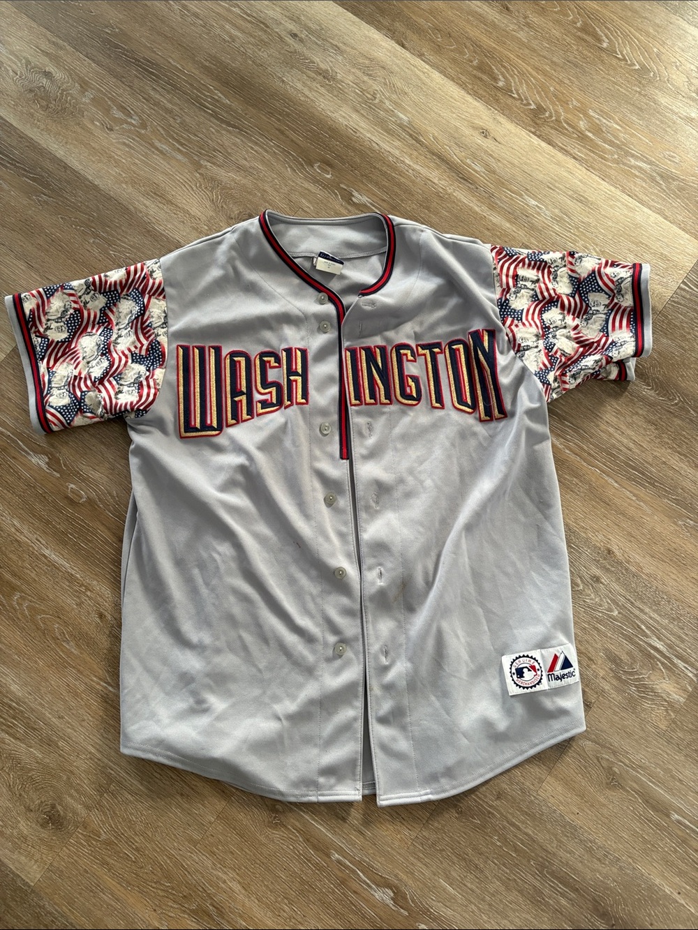 Majestic Grey Washington Button-Front Baseball Jersey with Patriotic Sleeves